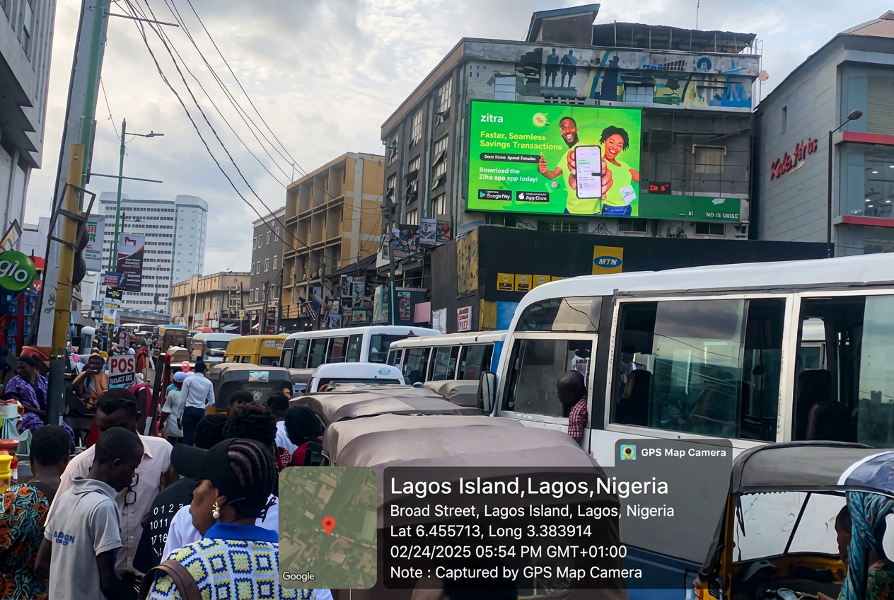 Balogun Market LED – Broad Street entrance (behind UBA House) advertising face and surrounding environment